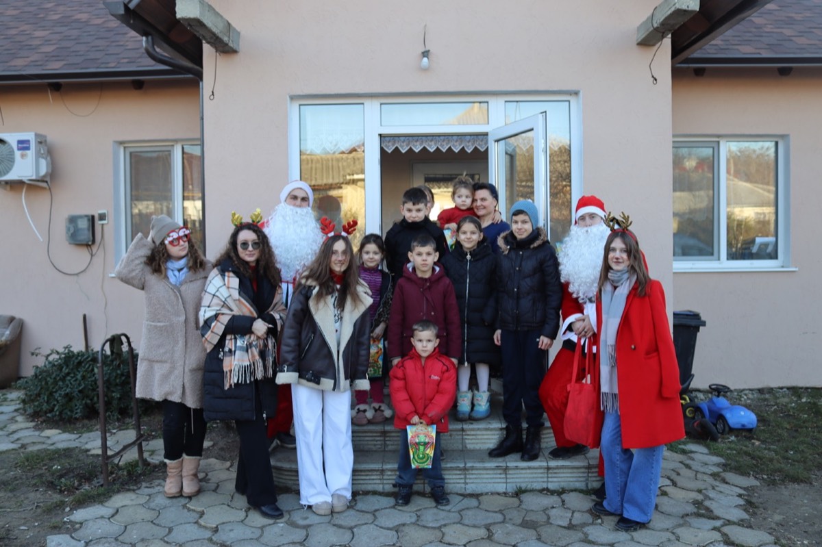 Impreuna, aproape de fiecare familie